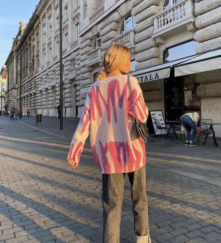 WAVES LINE KNITTING SWEATER