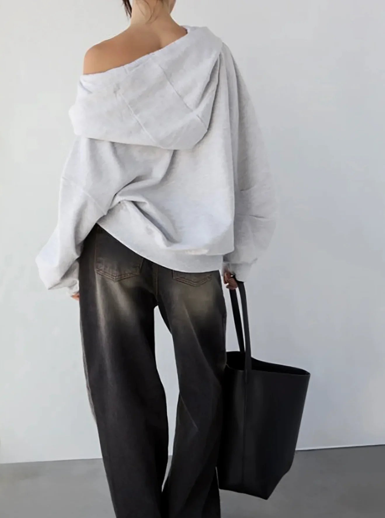 Oversize Off-Shoulder Hoodie